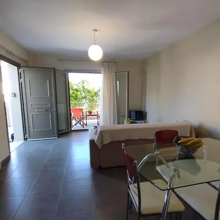 Angelos 2 Apartamento Karavomylos