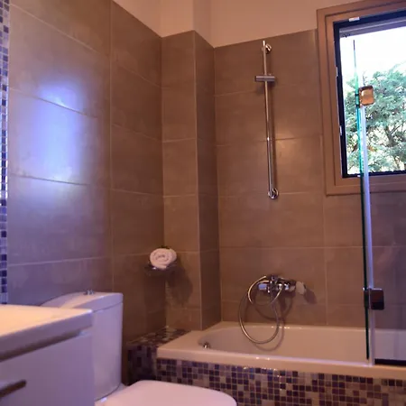 Angelos 2 Apartamento Karavomylos